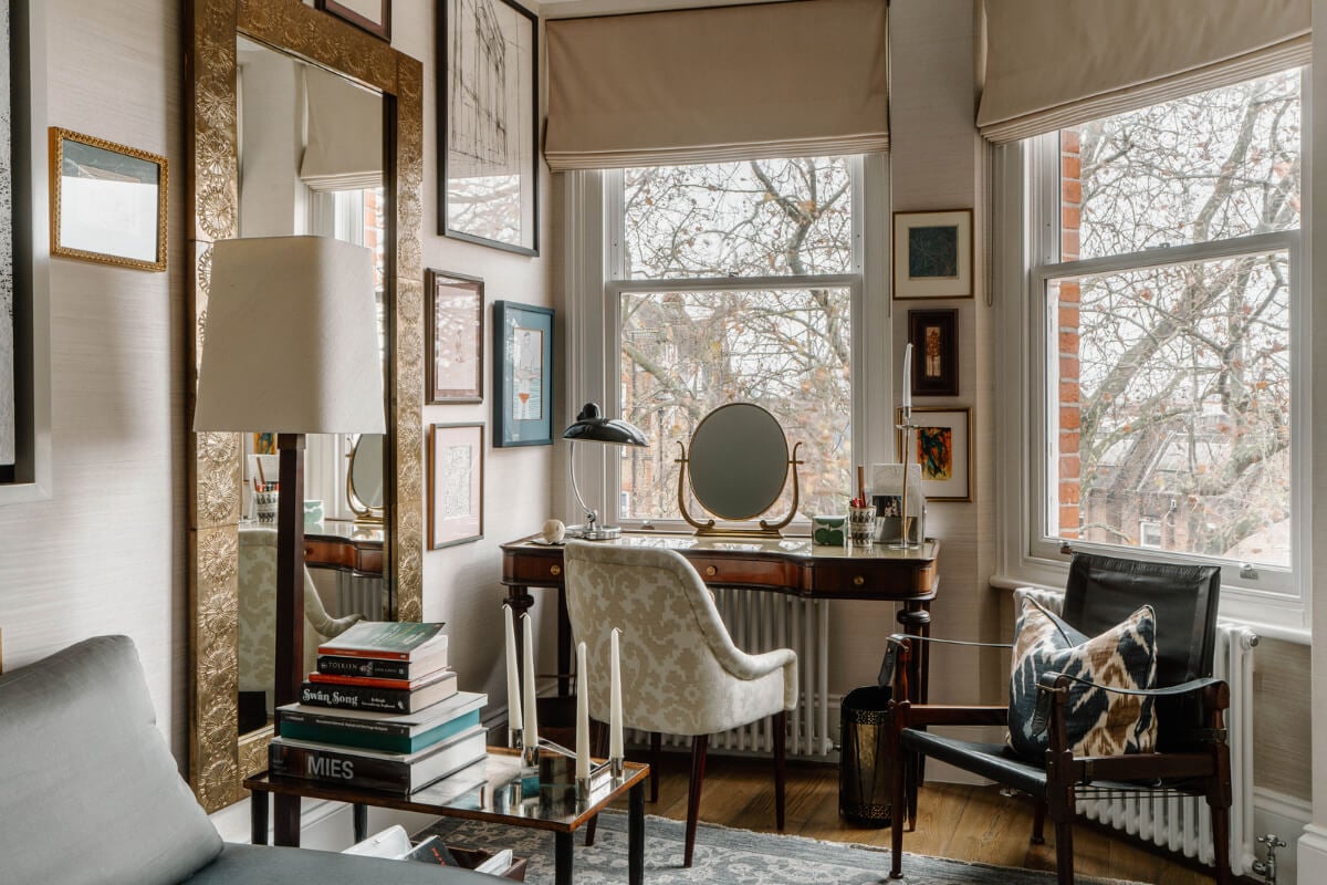 A Cozy Art-Filled Attic Apartment in London 19 vanity table