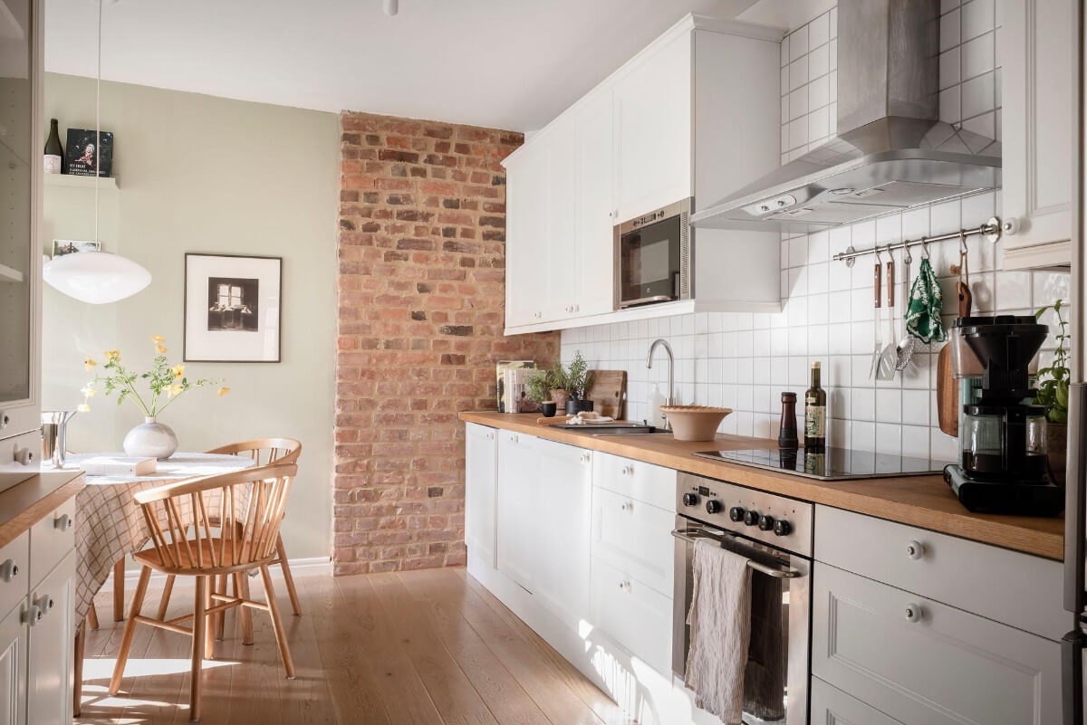 Bright Rooms with Light Color Tones in a Swedish Apartment 11 white kitchen cabinets