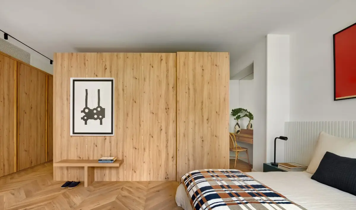 A Modern Barcelona Apartment with a Pink Bathroom 14 wooden wardrobes