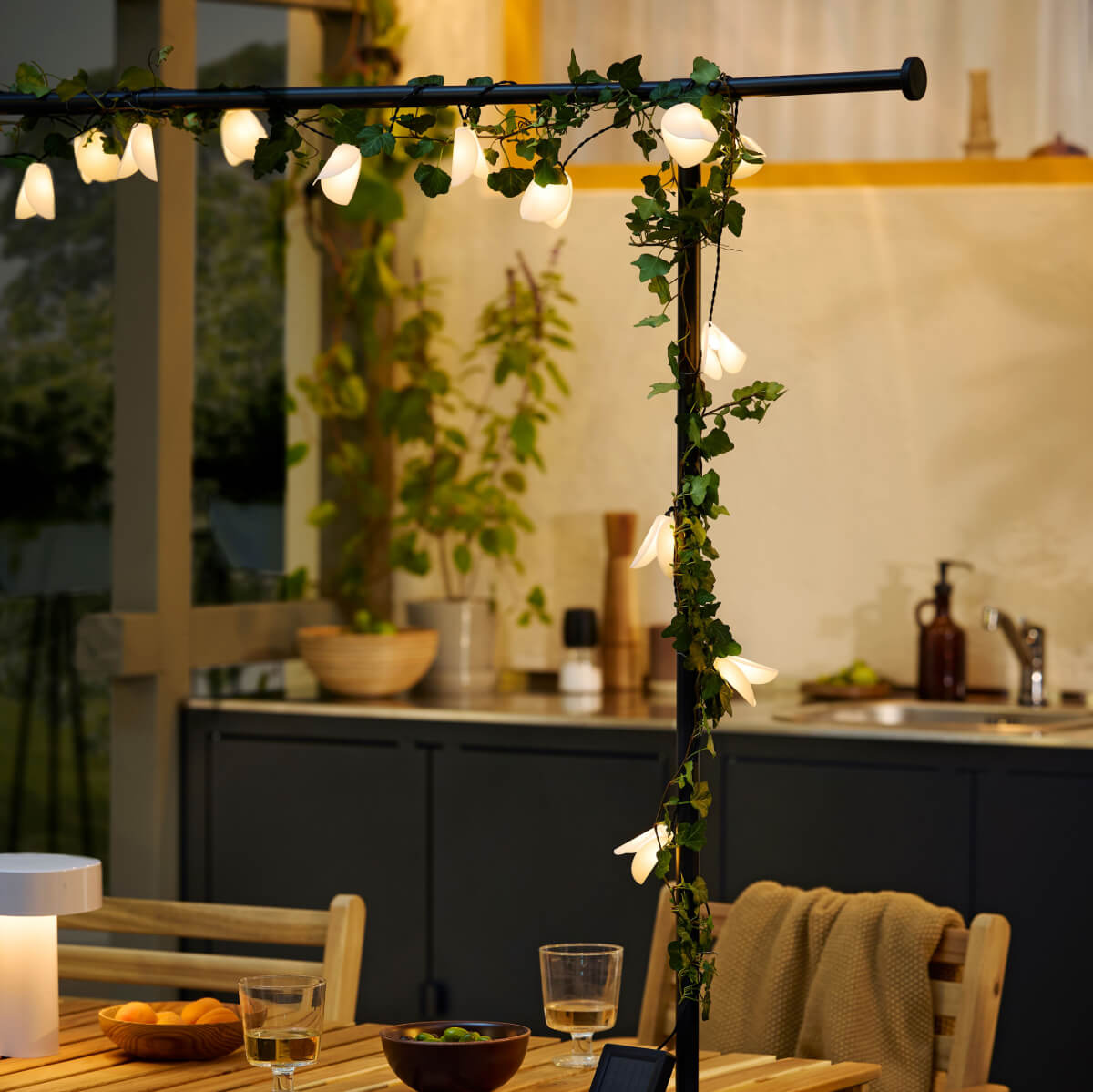 New IKEA Balcony and Garden Inspiration for Summer 2025 10 IKEA HELGEO dekoration PH201960 SHI 001 New IKEA Balcony and Garden Inspiration for Summer 2025