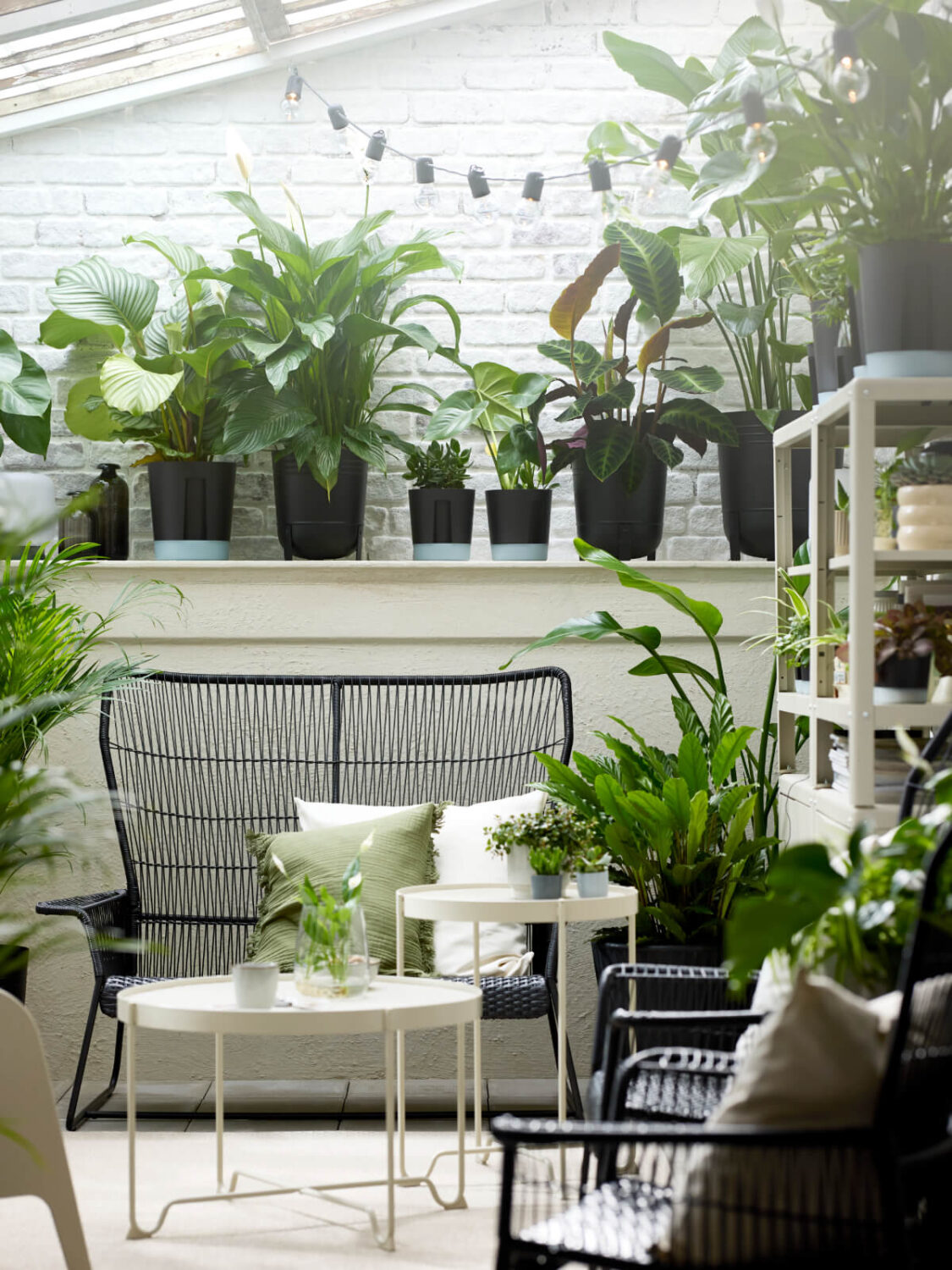 New IKEA Balcony and Garden Inspiration for Summer 2025 18 IKEA TALLSKAR soffa so2 PH201571 New IKEA Balcony and Garden Inspiration for Summer 2025