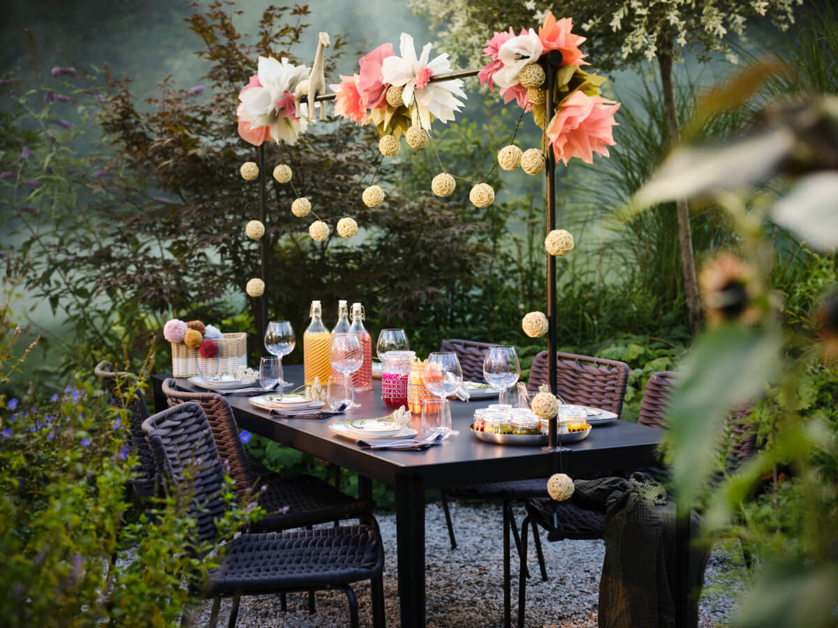 New IKEA Balcony and Garden Inspiration for Summer 2025 28 IKEA TEGELON stol PH196643 New IKEA Balcony and Garden Inspiration for Summer 2025