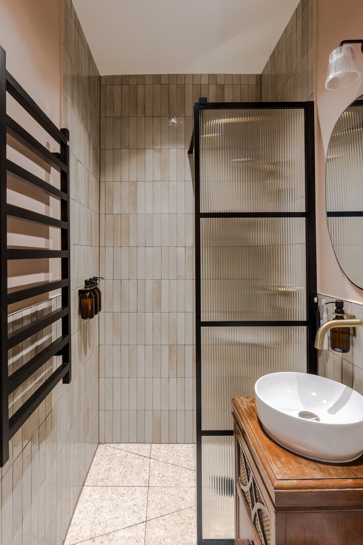 Contemporary Design in a Victorian Ground Floor Apartment 15 bathroom ribbed glass shower wal