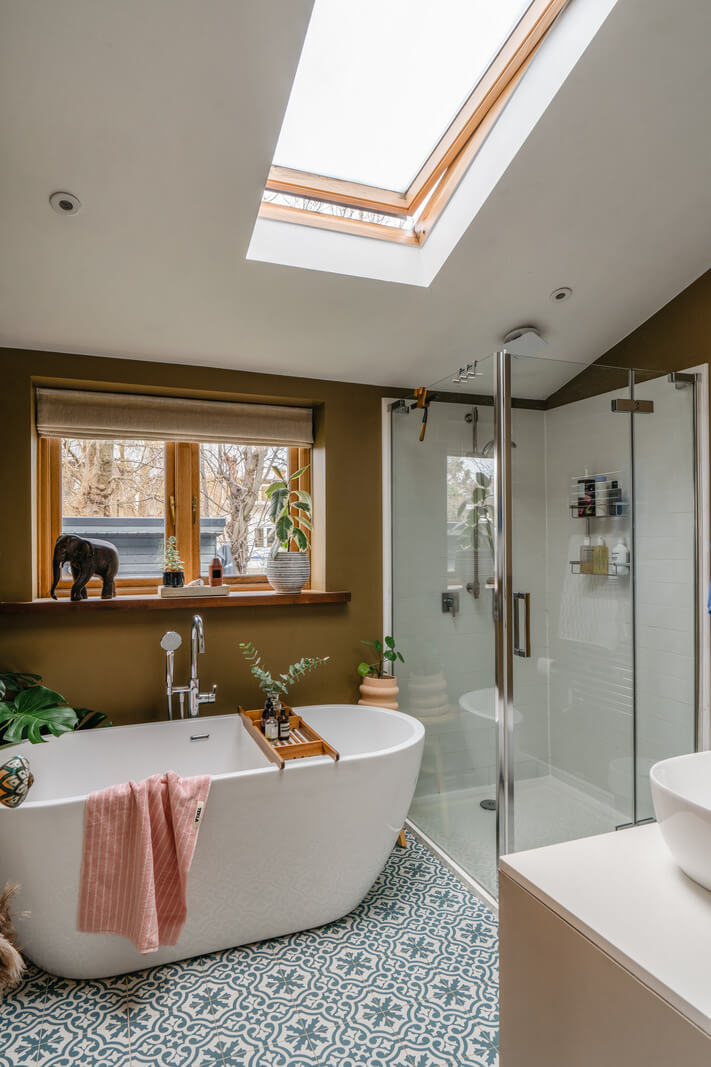 A Charming Garden Apartment in a Victorian House 16 bathroom skylight freestanding bath