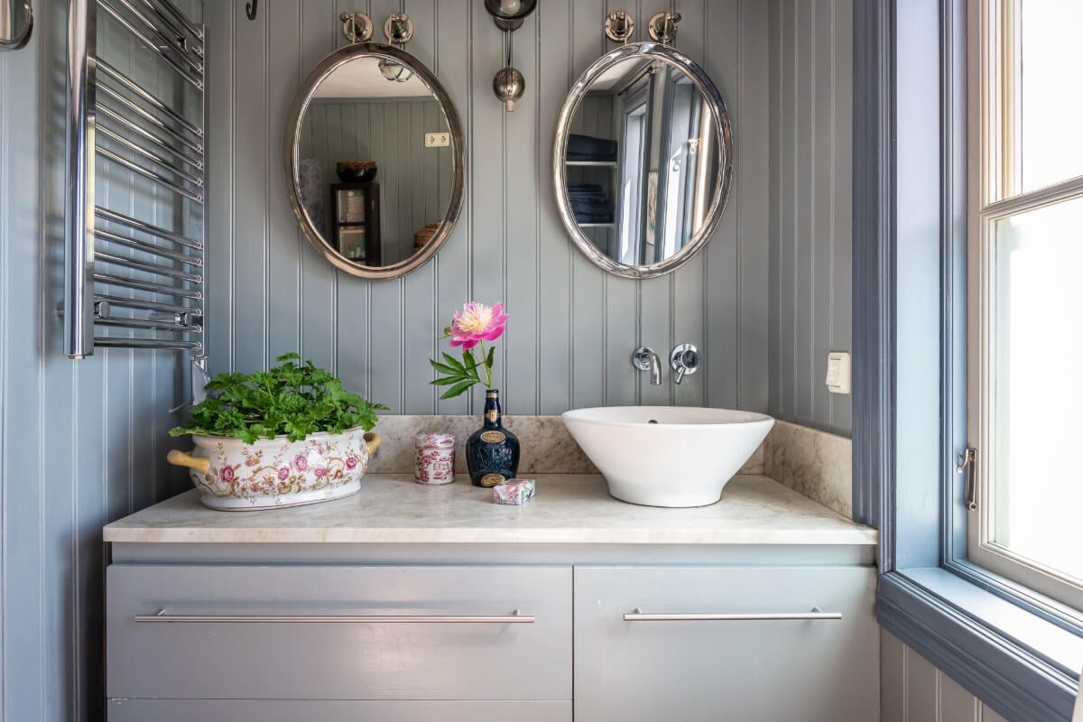 A Beautiful Historic Swedish Country House with Wallpapers 35 bathroom vanity