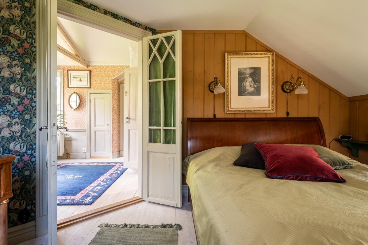 A Beautiful Historic Swedish Country House with Wallpapers 27 bedroom glass double doors