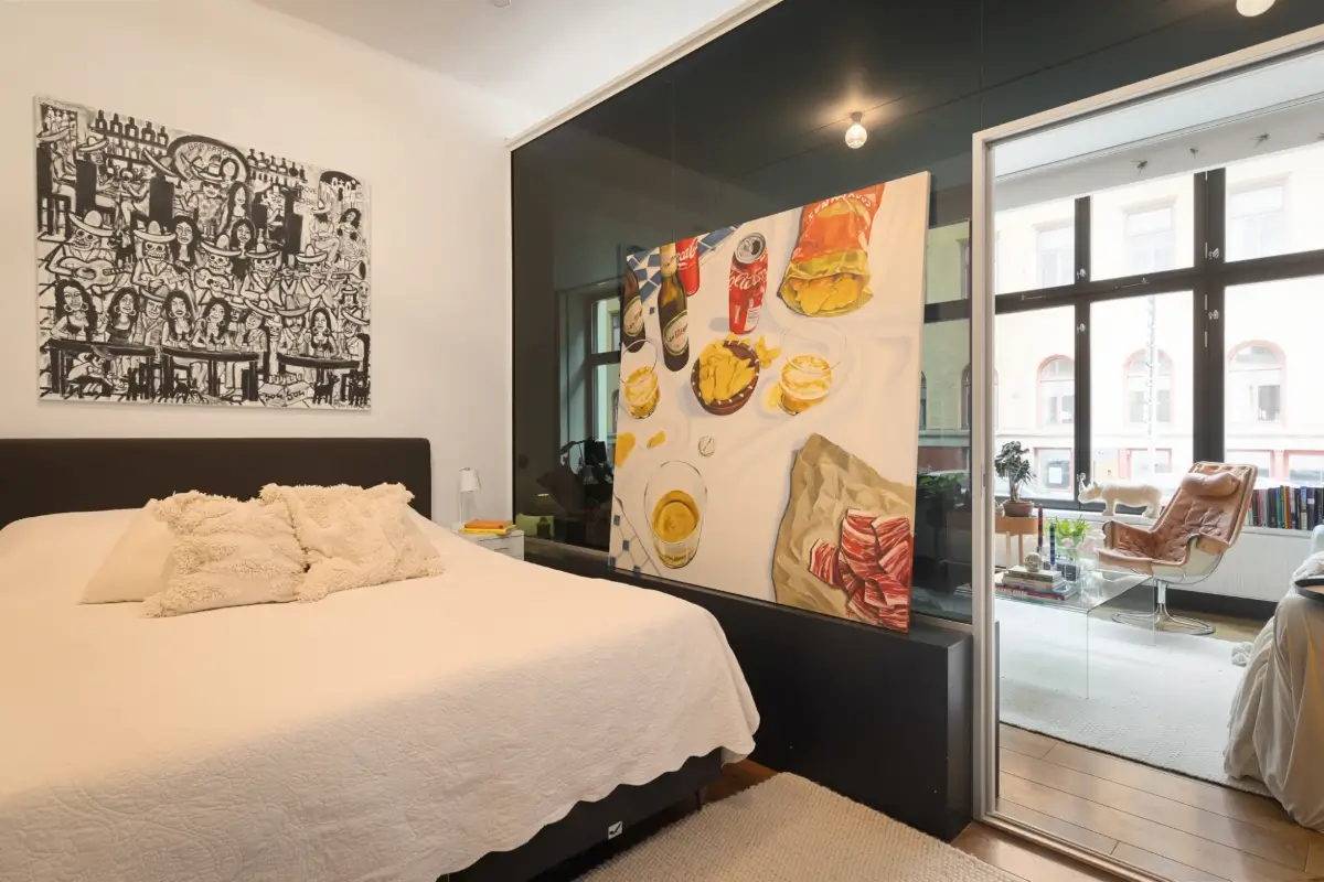 An Apartment with a Mirror Wall in a Former Stockholm Factory 19 bedroom large art