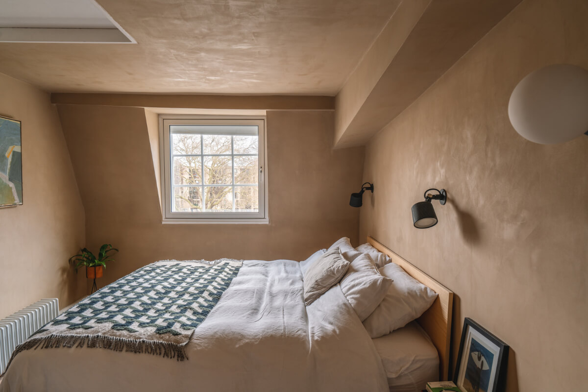 Contemporary Interiors in a Georgian Duplex Apartment in London 12 bedroom plaster walls slanted ceiling