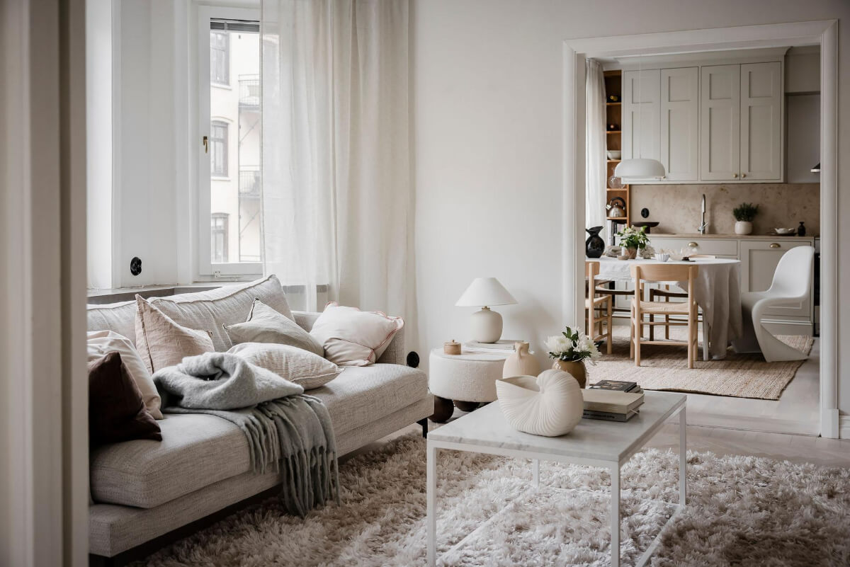 A Light Corner Apartment with an Open Flowing Floor Plan 18 cozy light living room