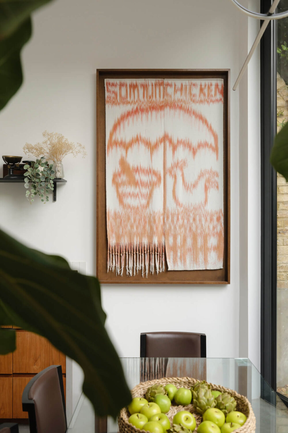 Five-Meter Glazed Garden Doors in an Expanded London Home 4 glass dining table