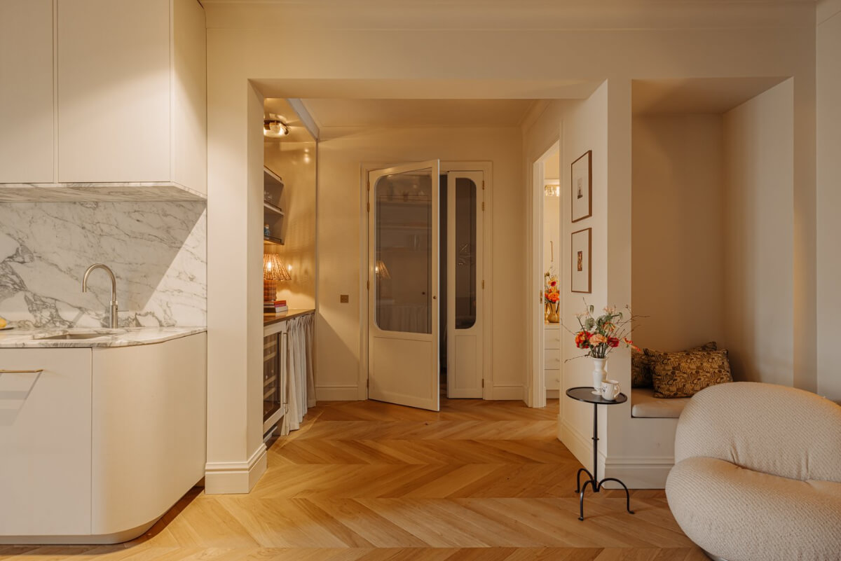 A Luxurious Apartment in Amsterdam with a Lovely Master Suite 9 glass doors chevron floor