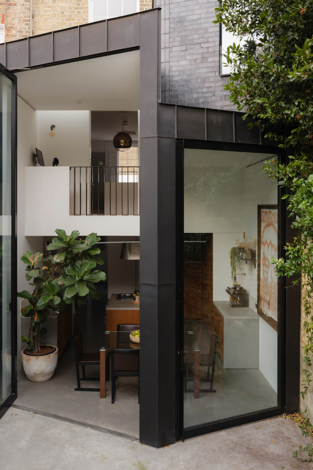 Five-Meter Glazed Garden Doors in an Expanded London Home 2 glass extension victorian house