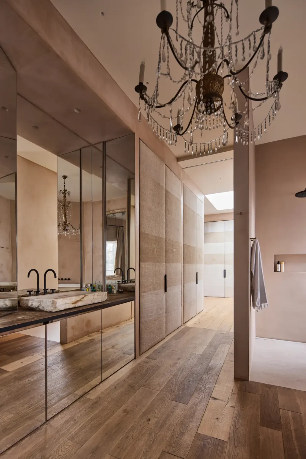 A Grand Industrial Warehouse Conversion in London 29 grand-warehouse-conversion-london2