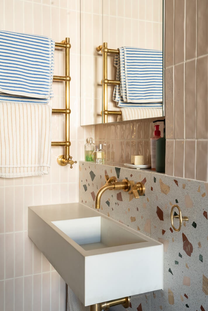 Contemporary Interiors and Preserved Details in an Early Victorian House 15 gray sink terrazzo tiles