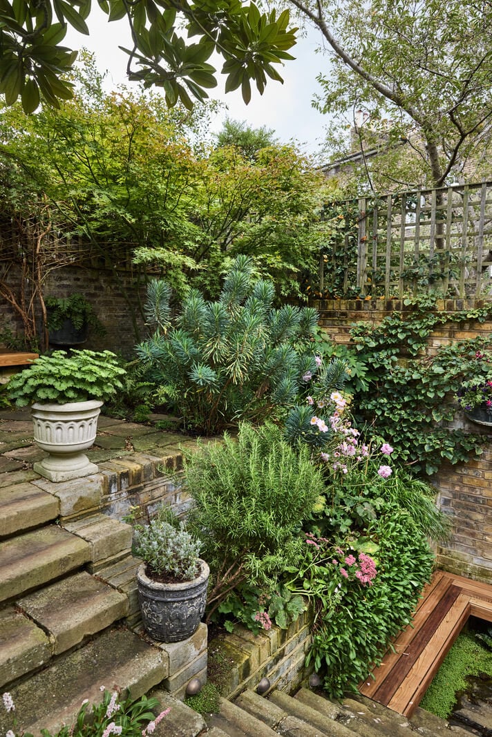 Best of 2025: Balconies and Gardens 65 green garden
