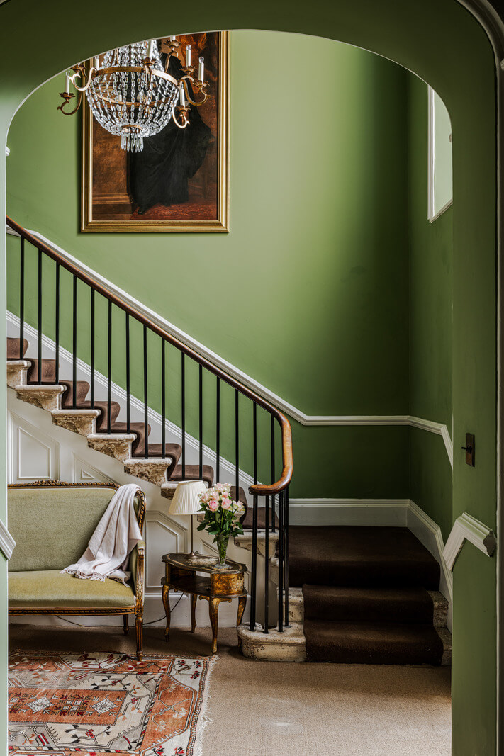 Best of 2025: Hallways 26 green staircase