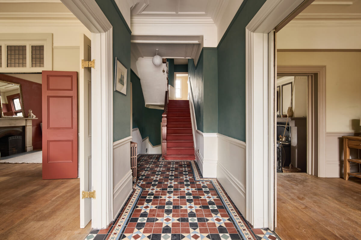 Grand Proportions and Period Details in a Victorian Villa 10 hall patterned floor tiles
