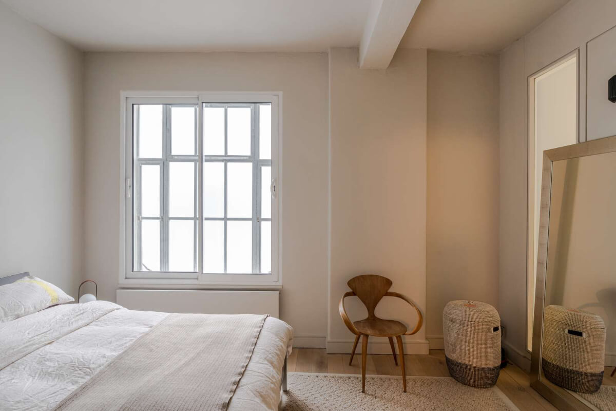 Soft-Colored Contemporary Interiors in a Warehouse Apartment 19 light bedroom