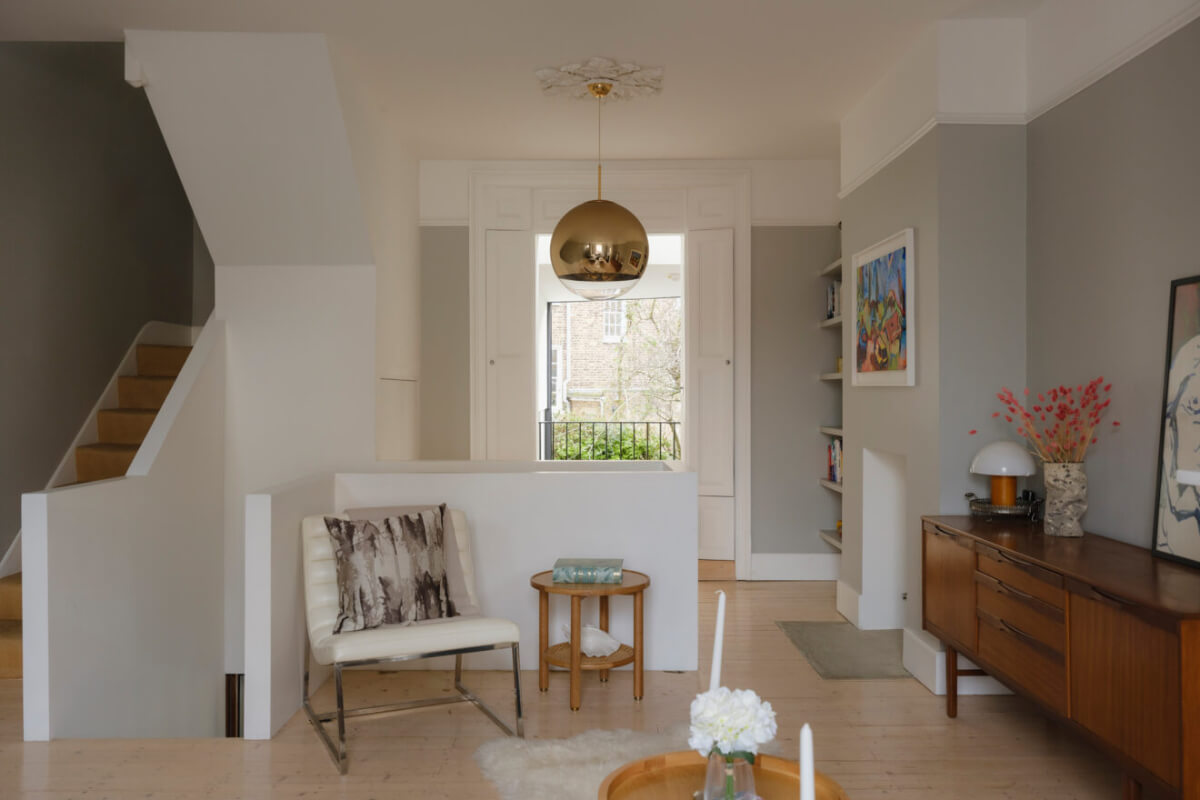 Five-Meter Glazed Garden Doors in an Expanded London Home 18 living room light wooden floor