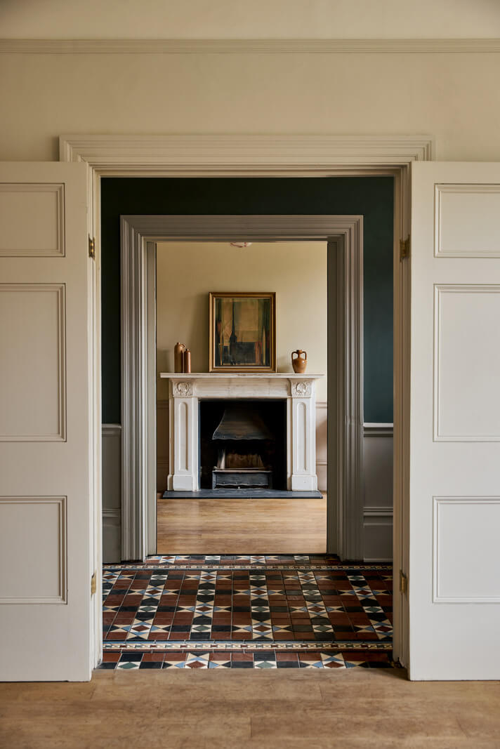 Grand Proportions and Period Details in a Victorian Villa 11 rooms in a row with hall in between