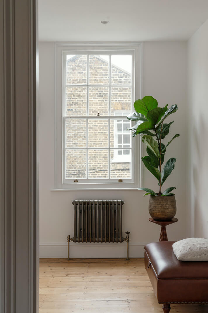 A Renovated Georgian House with an Extended Kitchen 20 sash windows