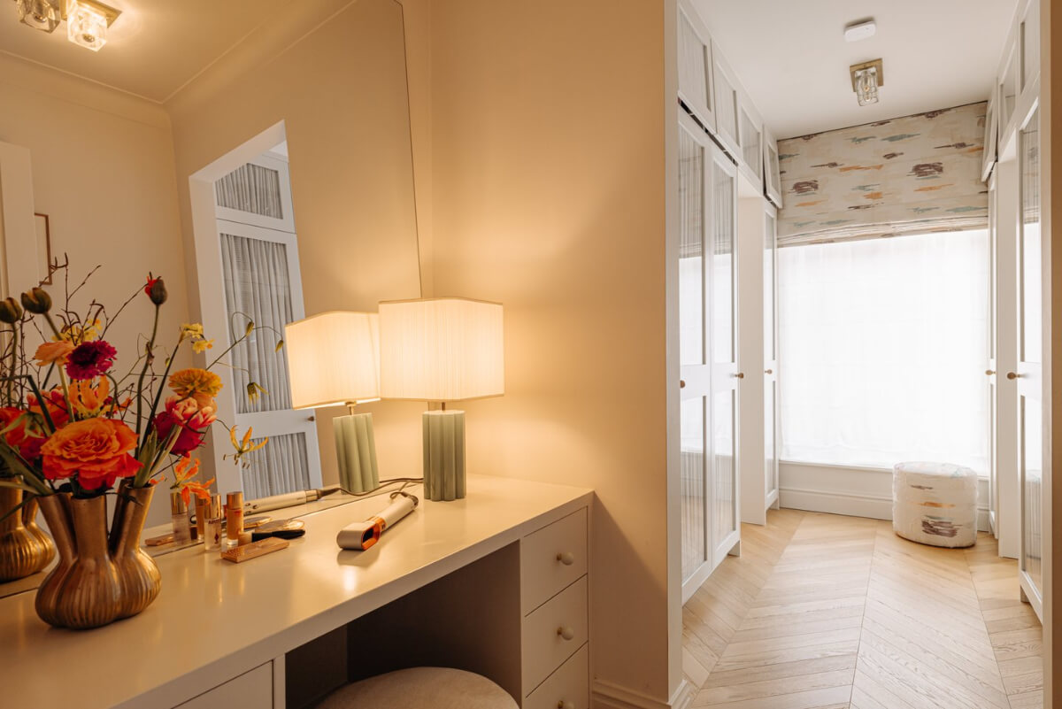 A Luxurious Apartment in Amsterdam with a Lovely Master Suite 12 walk-in closet vanity table
