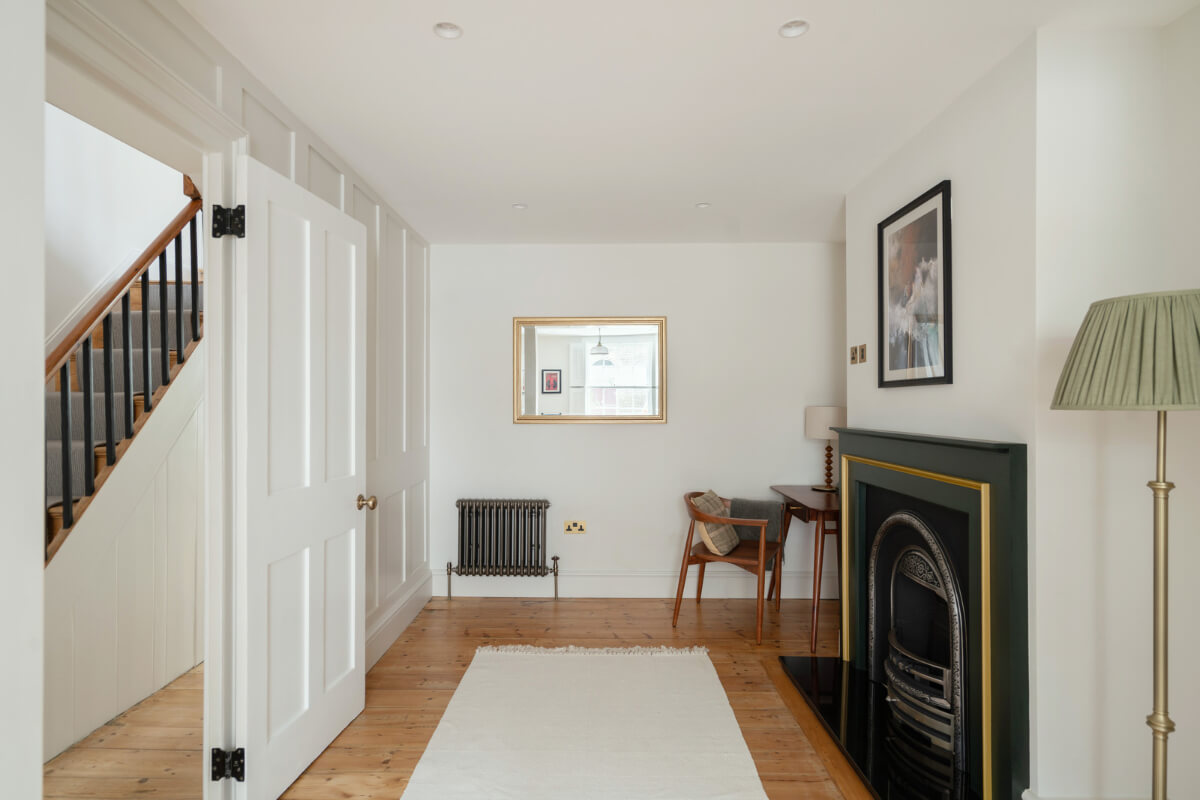 A Renovated Georgian House with an Extended Kitchen 3 white living room home office