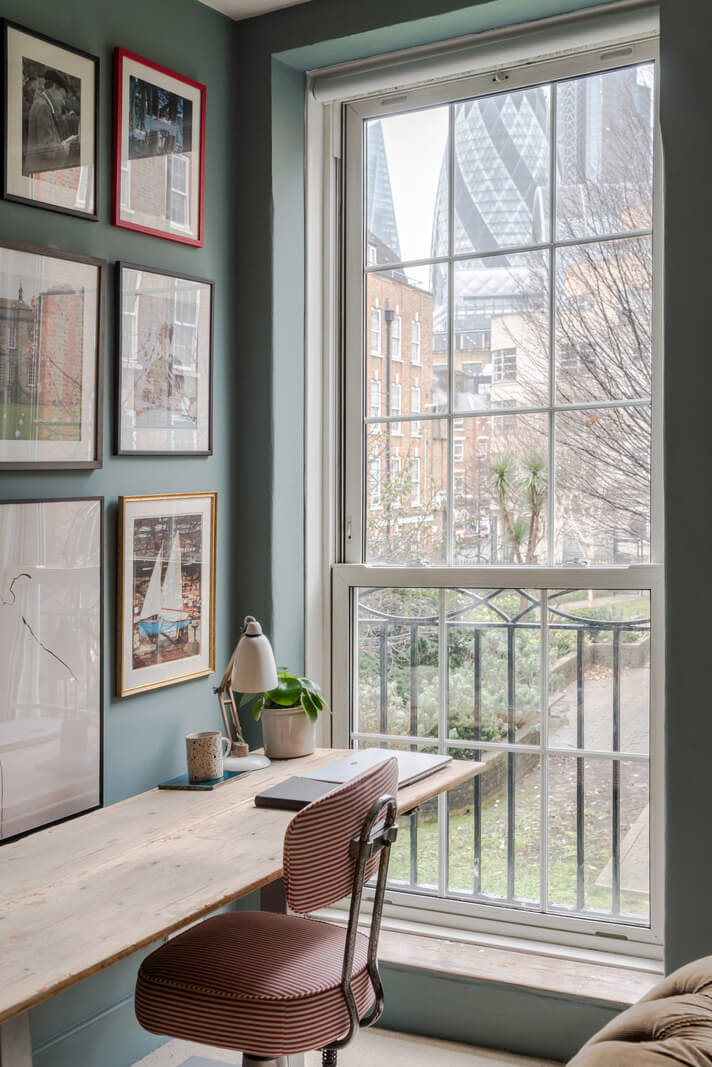 Best of 2025: Home Offices 29 wooden desk
