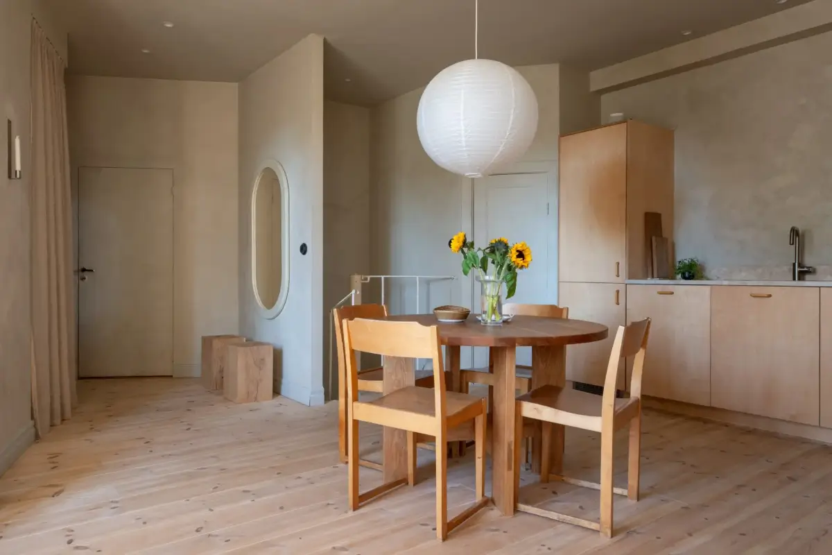 Gray Plaster Walls in a Contemporary Duplex Apartment 4 MED3B8494589D3A4246933E687378B2CADA Gray Plaster Walls in a Contemporary Duplex Apartment