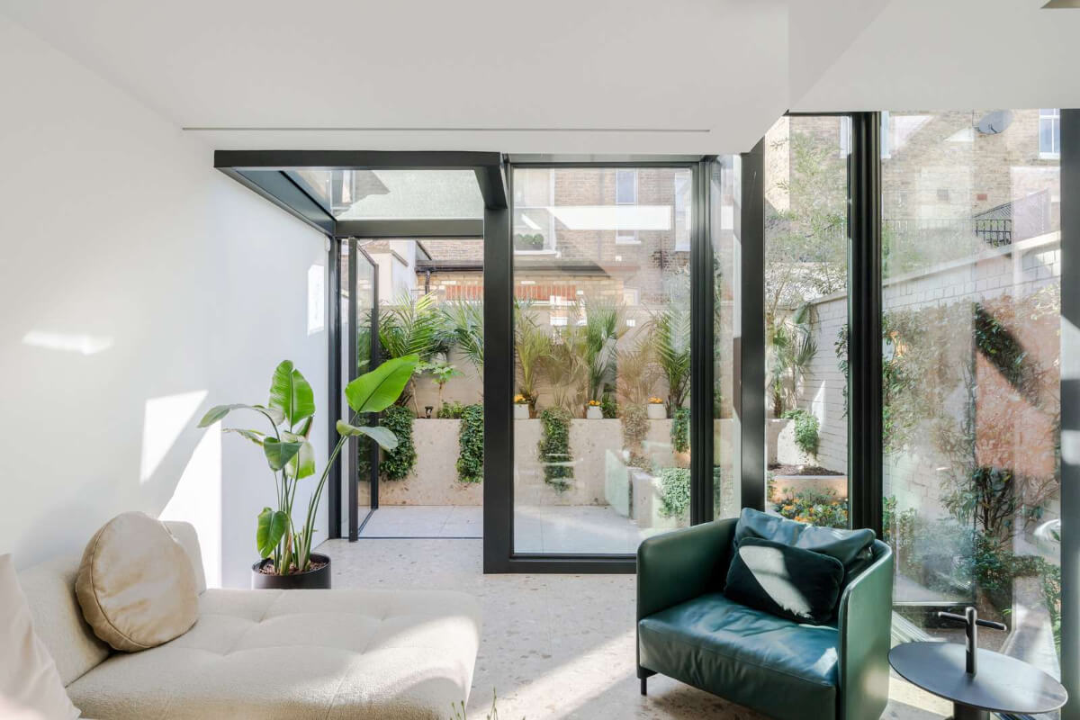 Terrazzo Tiles and an Open Split-Level Living Space in a London Home 6 a0O6700000usZGwEAM N33 webres Terrazzo Tiles and an Open Split-Level Living Space in a London Home