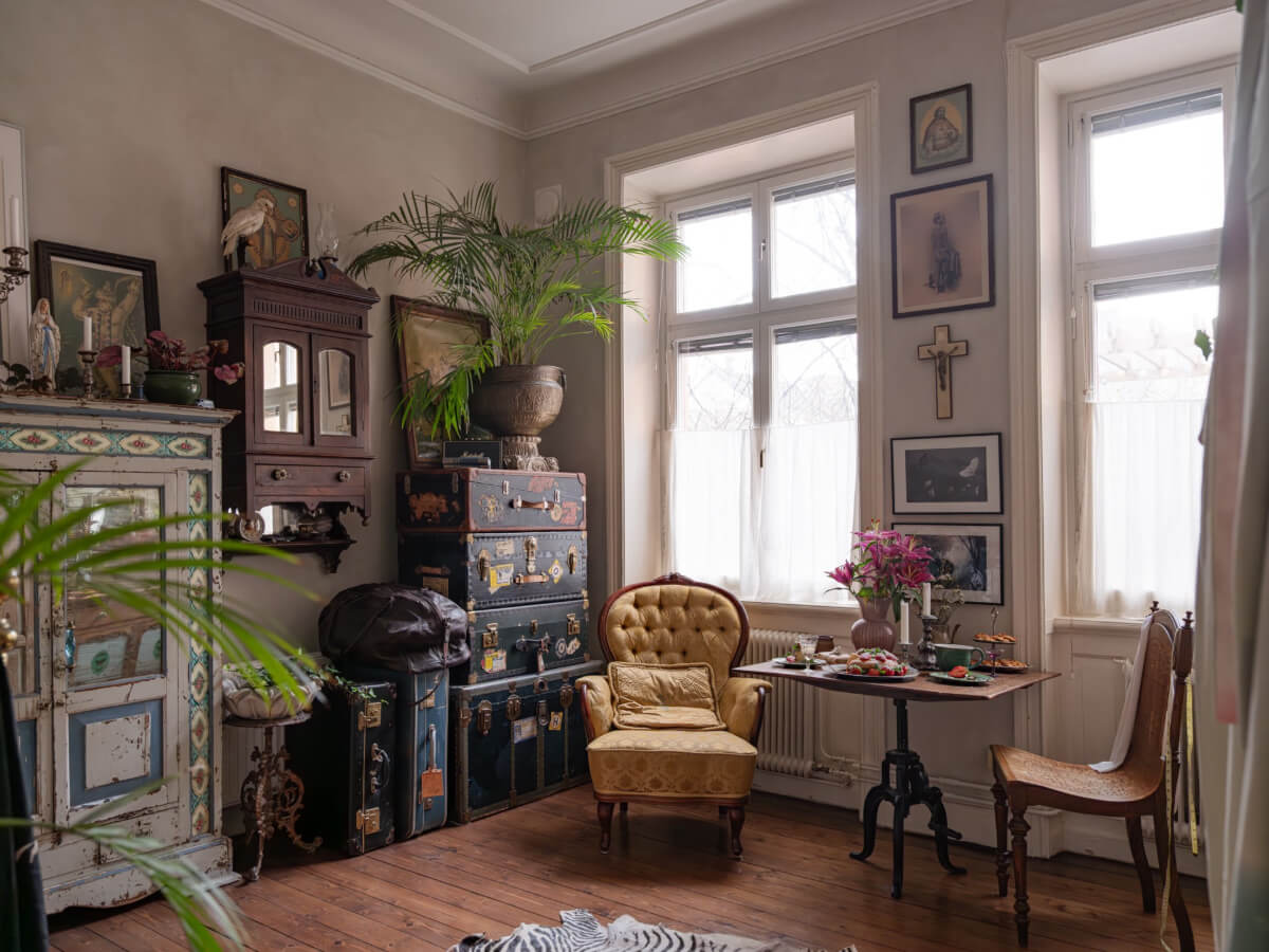 Best of 2025: Studio & Loft Apartments 3 antique studio apartment stockholm