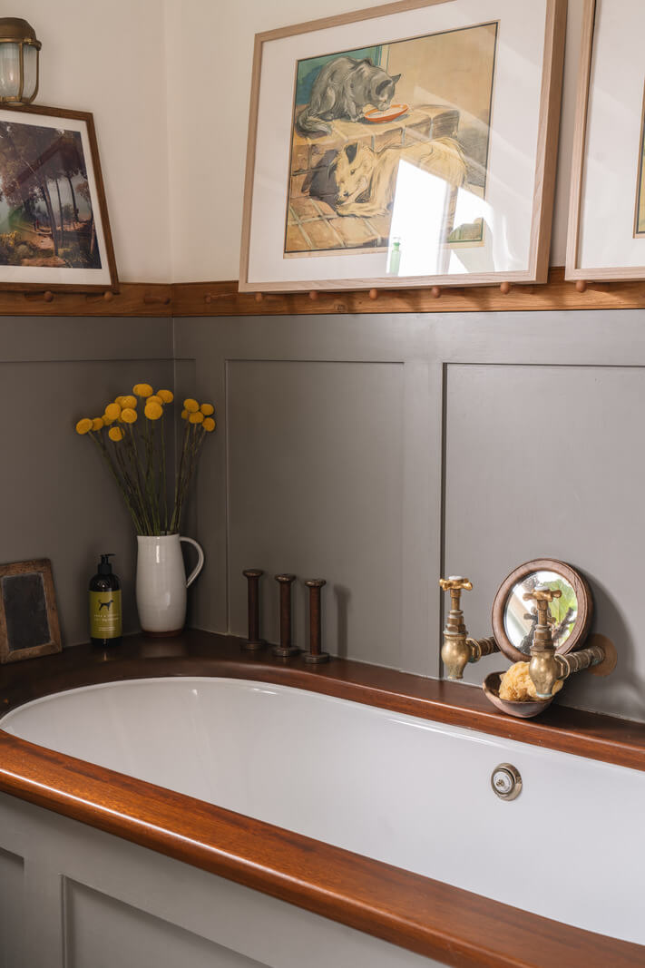 A Cozy Victorian Home Painted in Moody Blue and Gray Tones 29 bath