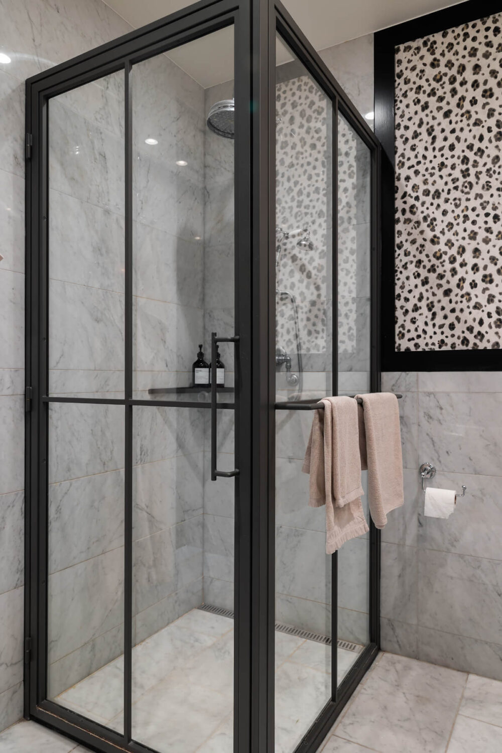 A Red Kitchen in a Grand Swedish Corner Apartment 19 bathroom marble tiles
