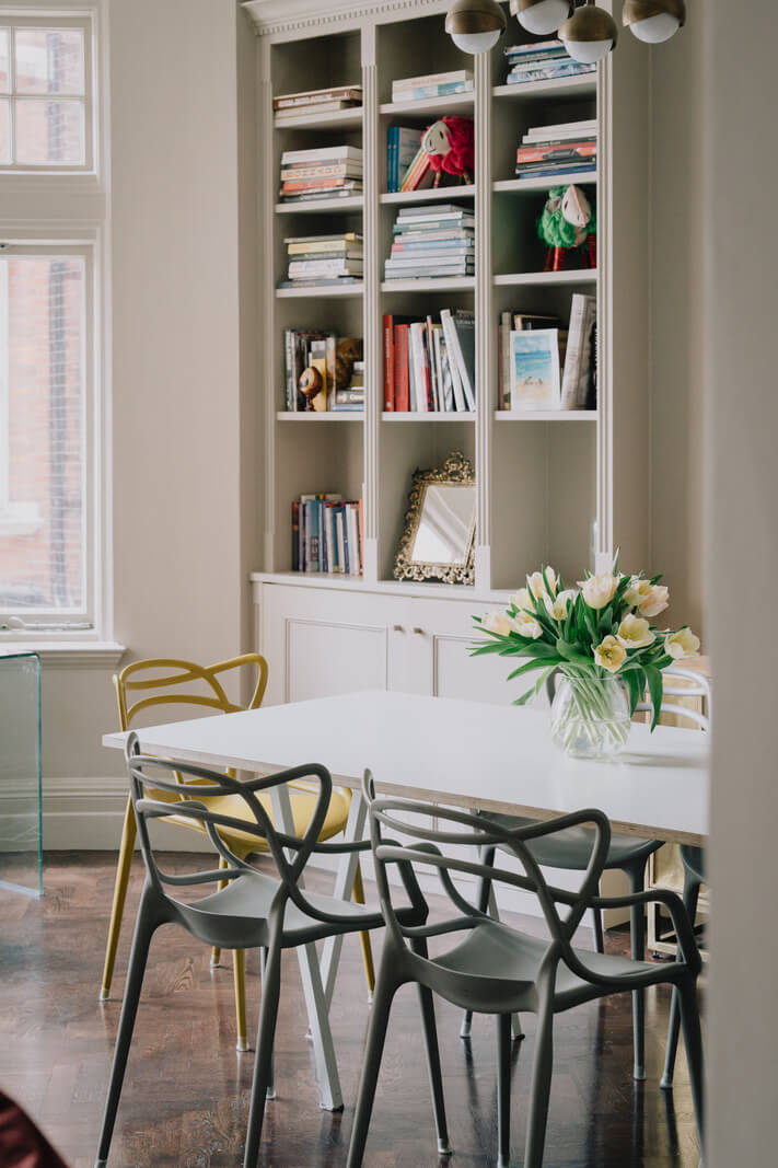 A Stunning Edwardian Apartment with High Ceilings and Period Details 8 dining table