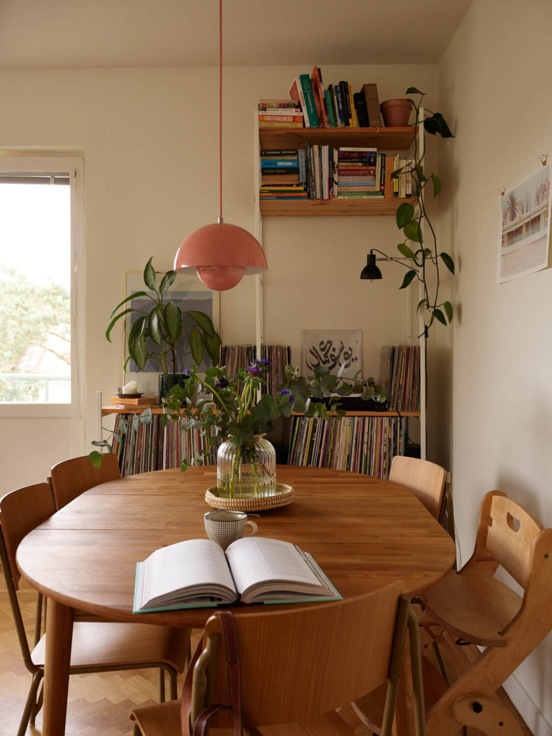 A Renovated 1940s Apartment with Colorful Bedrooms 6 dining table