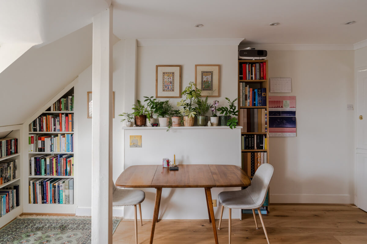 A Light-Filled London Attic Apartment with Cozy Nooks 3 dining table london apartment