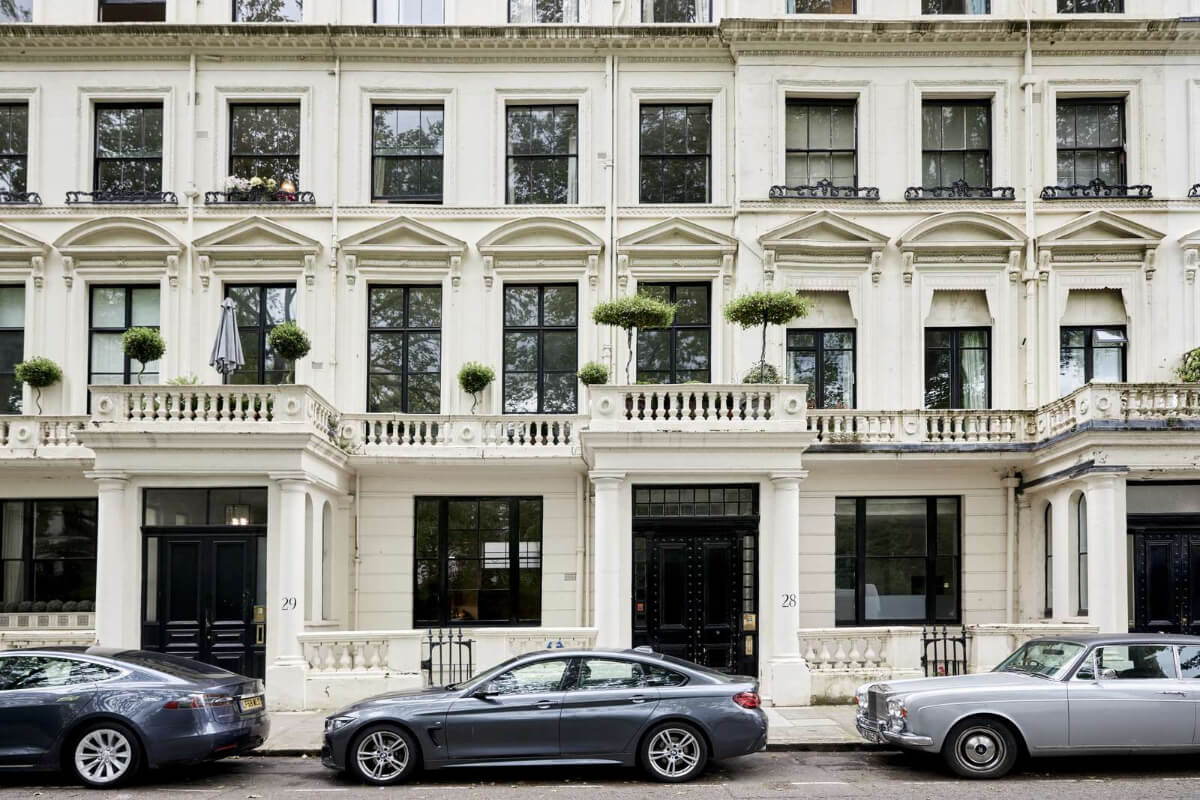 A Contemporary Architect-Designed Duplex Within a Grand Victorian Terrace 24 exterior london home
