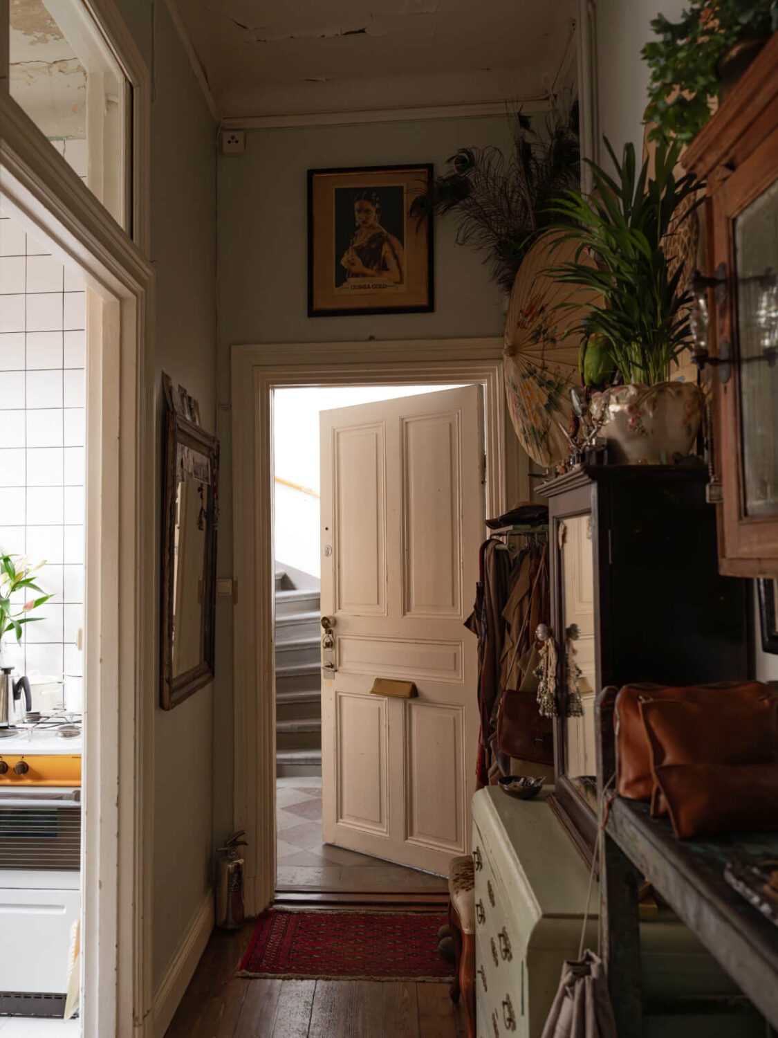 Time Has Stood Still in This Stockholm Studio Apartment 24 hall Time Has Stood Still in This Stockholm Studio Apartment