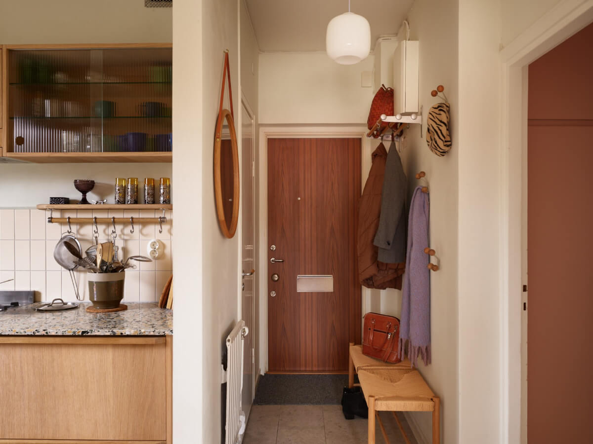 A Renovated 1940s Apartment with Colorful Bedrooms 27 hall 5 A Renovated 1940s Apartment with Colorful Bedrooms
