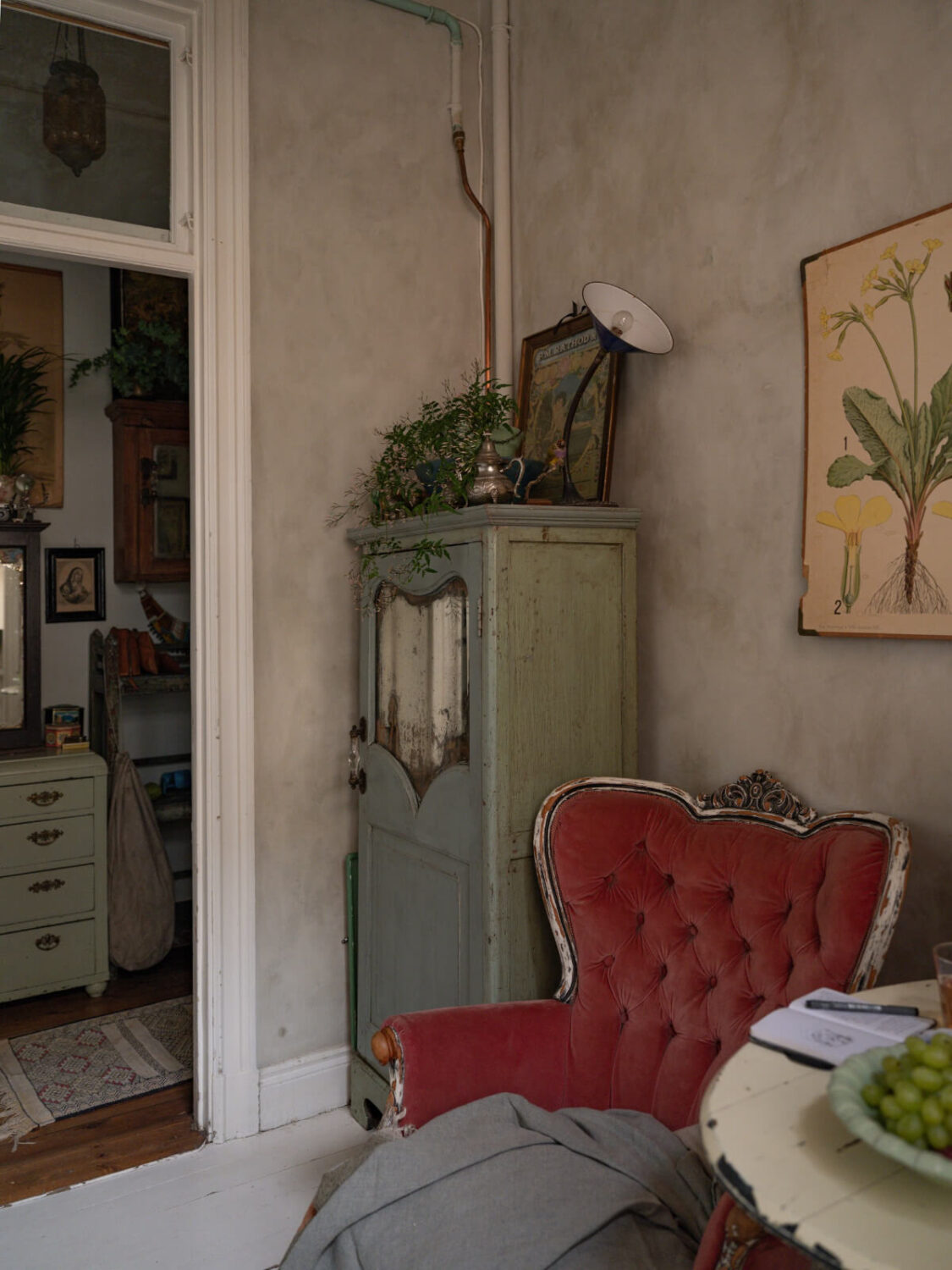 Time Has Stood Still in This Stockholm Studio Apartment 16 kitchen nook