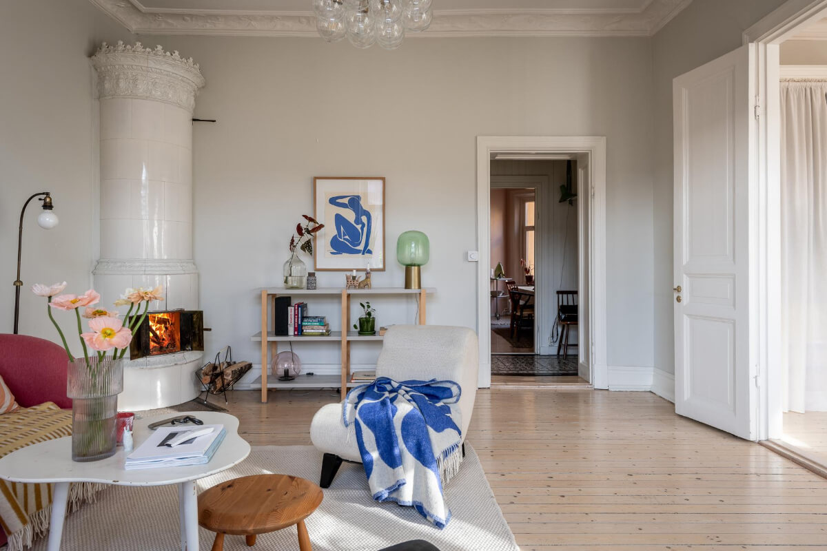 A Light and Spacious Apartment with a Cozy Social Kitchen 2 light living room period features fireplace