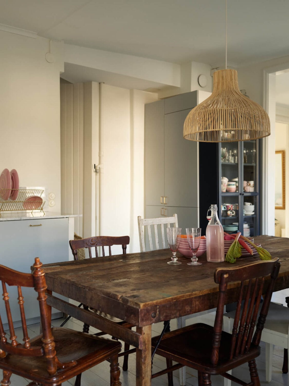 Light-Filled Rooms and a Charming Veranda in a Swedish Apartment 14 rustic kitchen table