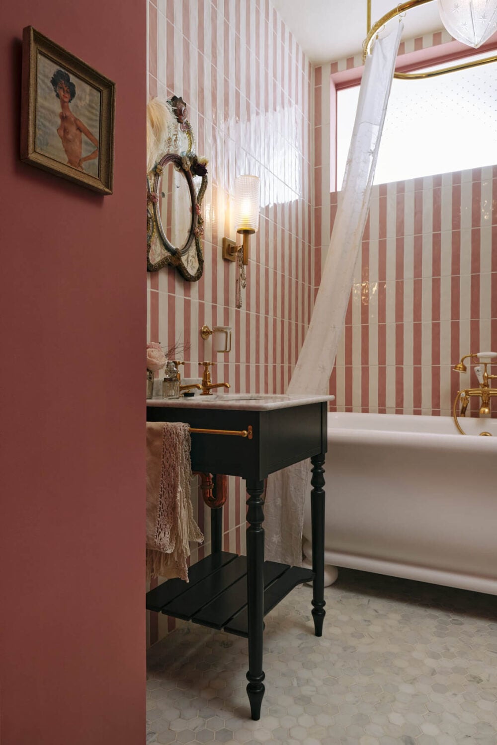 Pearl Lowe's New deVOL Kitchen and Bathroom in her Portobello Home 10 the-devol-victorian-washstand-pearl-lowe-portobello-house-nordroom6