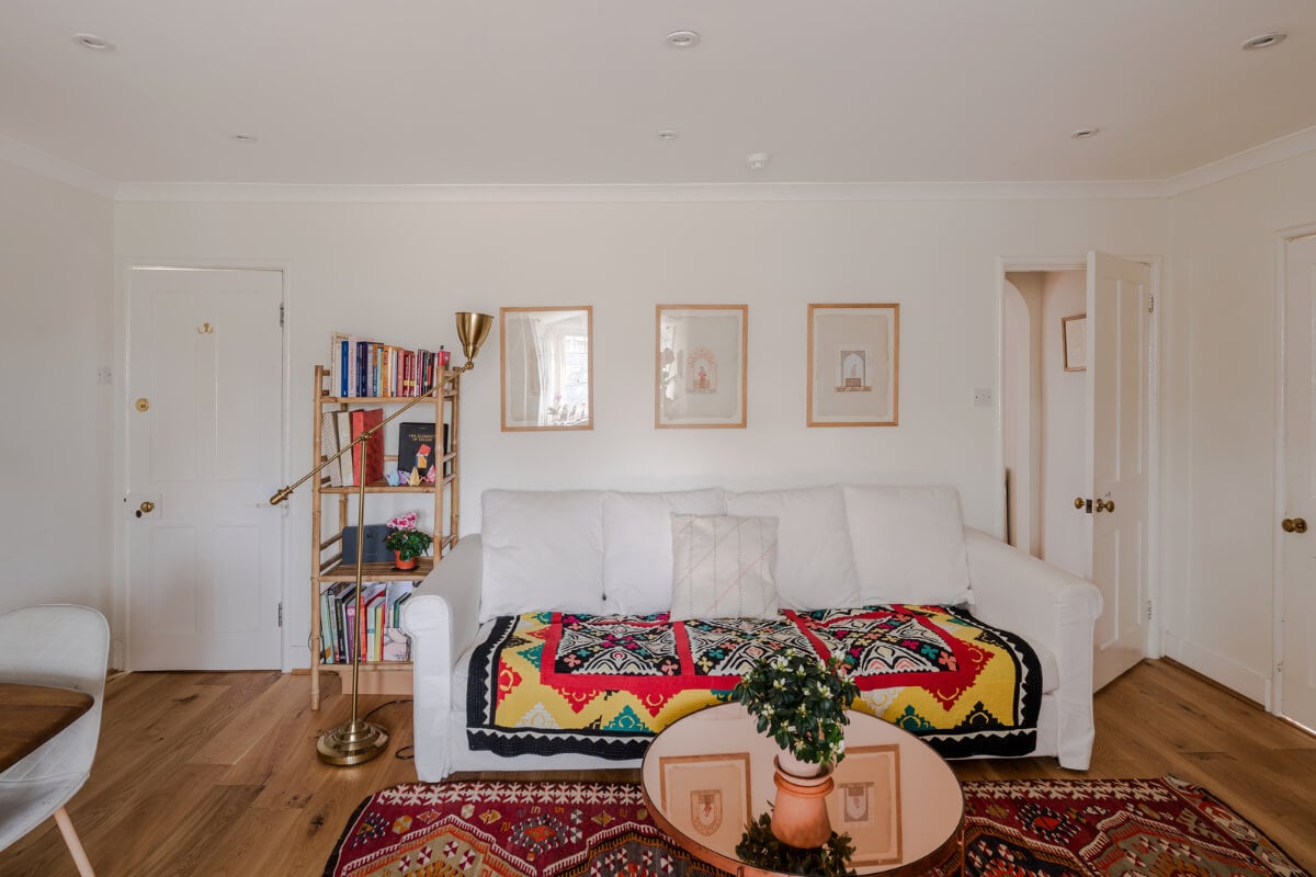 A Light-Filled London Attic Apartment with Cozy Nooks 12 white living room