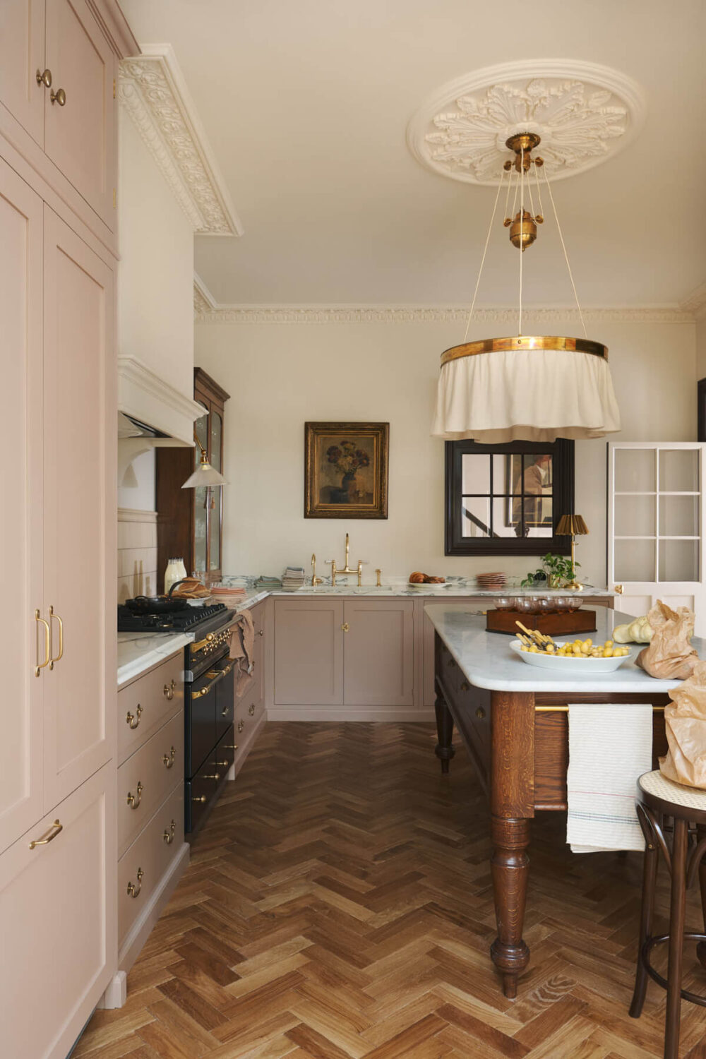 A Pink deVOL Shaker Kitchen with a Glazed Pantry in an Edwardian House 4 15.TheRealShakerKitchen-deVOL_LOW-RES