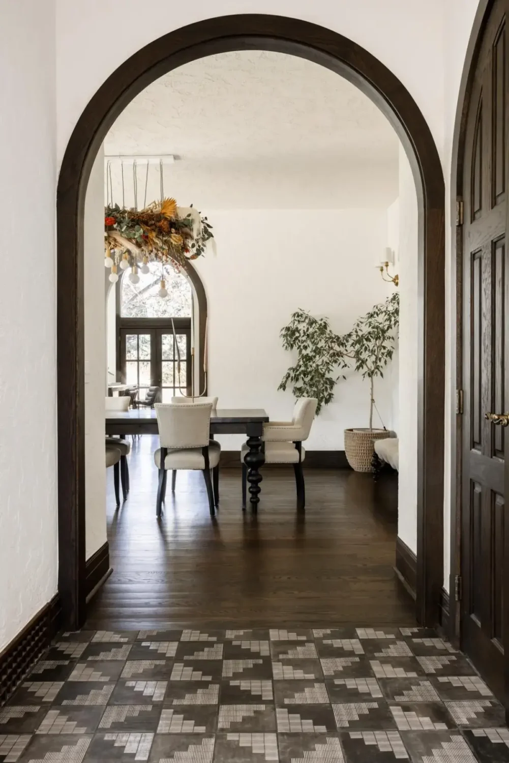 Spanish Hacienda Meets Custom Craftsmanship in a Colorado Home 10 DiningRoom1_1_upxhg9