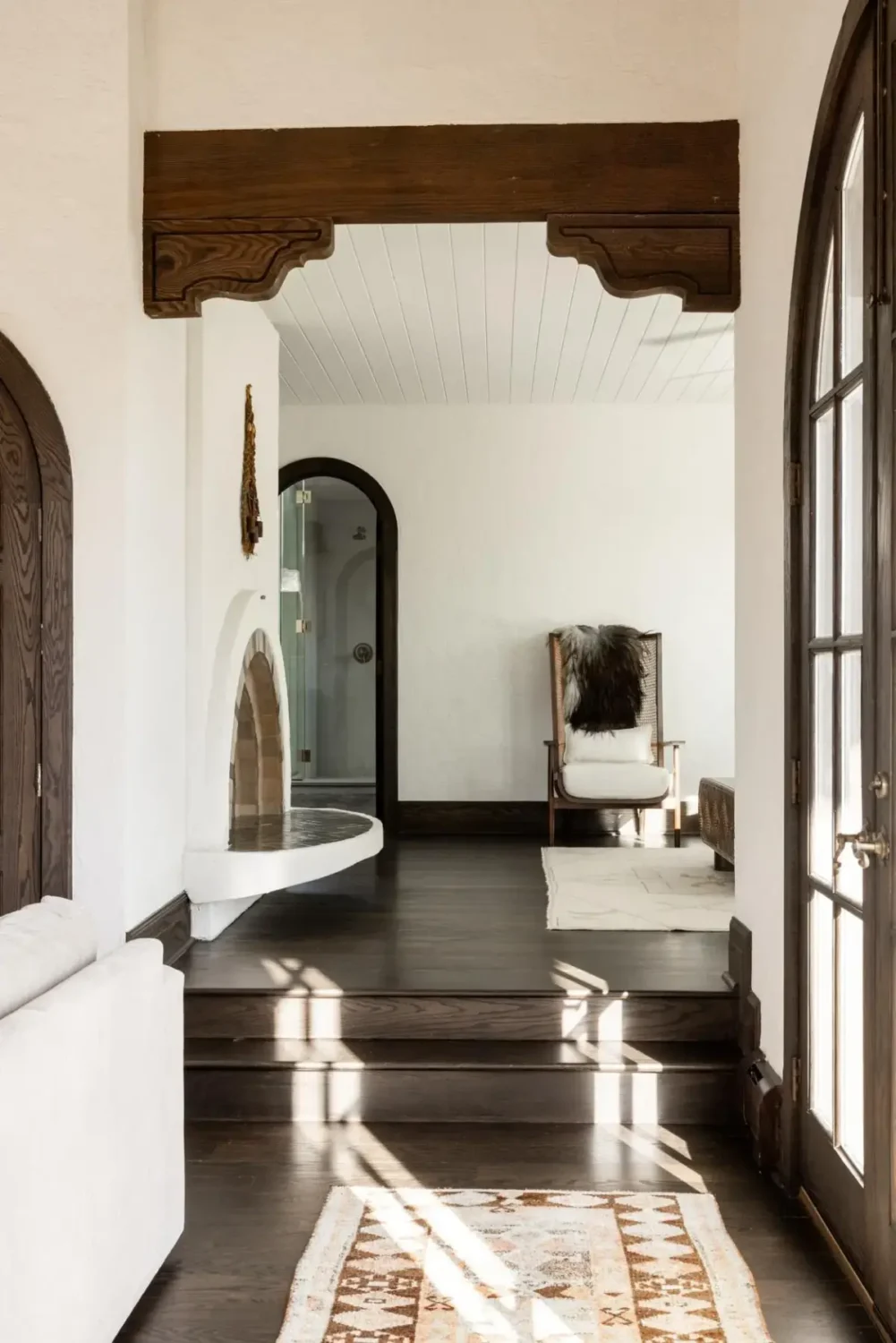 Spanish Hacienda Meets Custom Craftsmanship in a Colorado Home 24 MasterLivingTall2_1_seaike