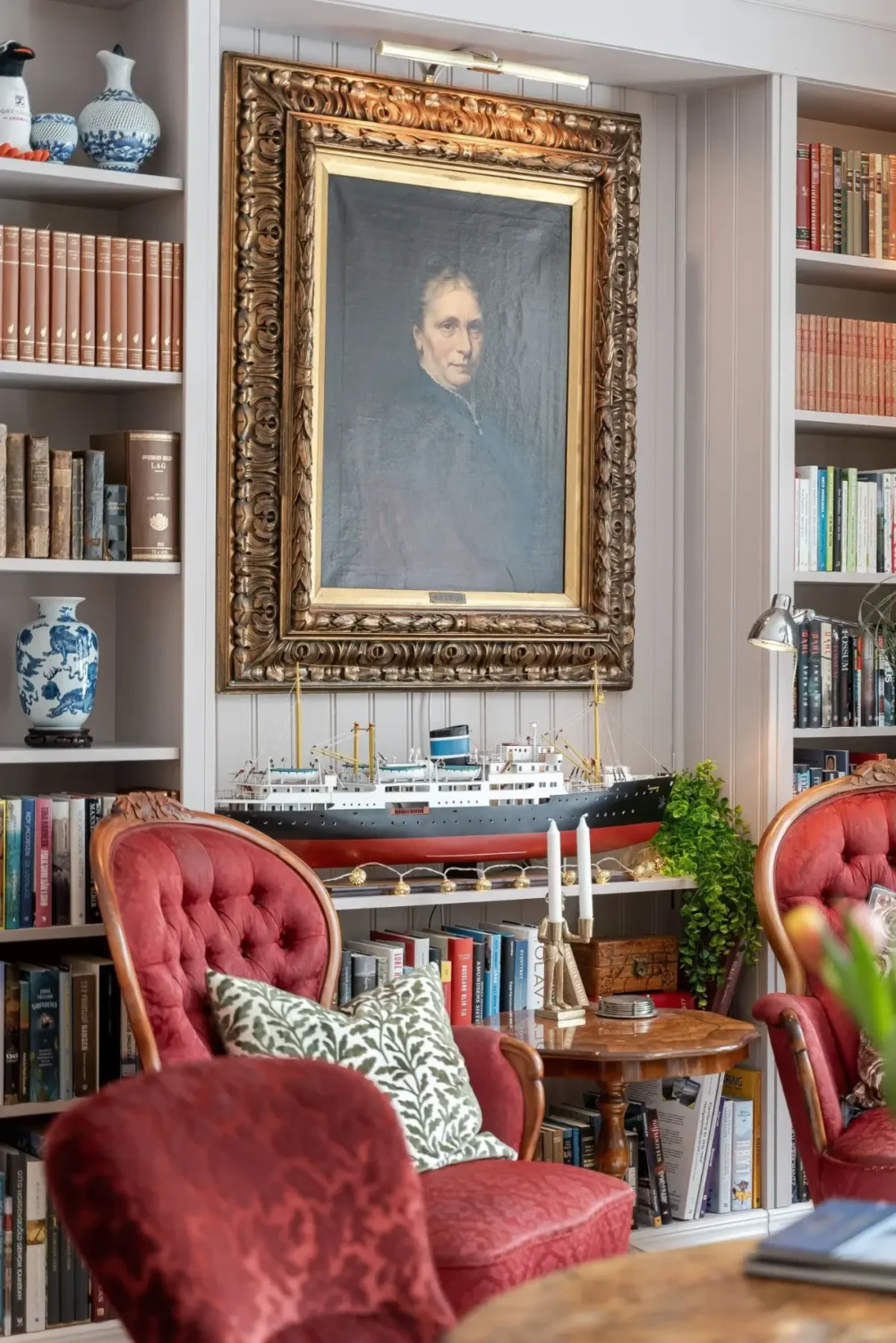A Cozy Country House in Sweden Filled with Wallpapers 16 antique library room