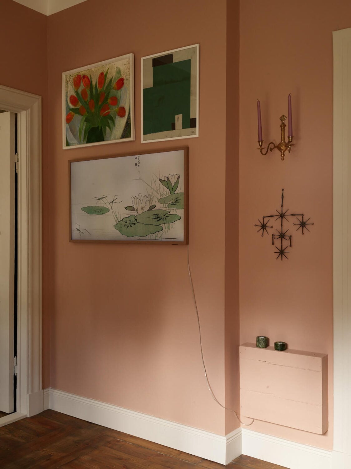 A Nature-Inspired Color Palette in a Stockholm Apartment 7 art