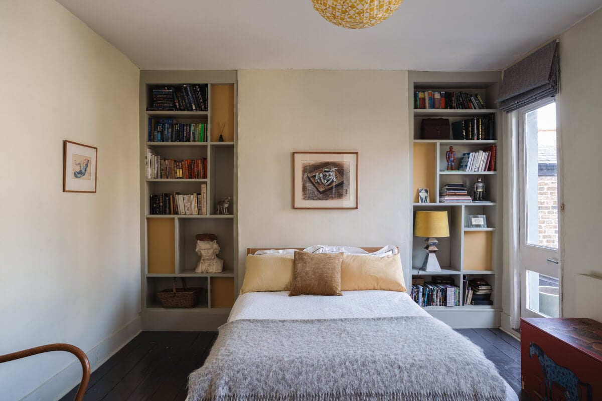 An Edwardian House with Muted Tones, Natural Materials, and a Landscaped Garden 20 bedroom bookshelves